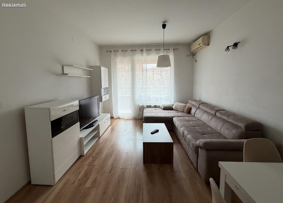 Apartment for rent - Se izdava stan - Apartment for rent