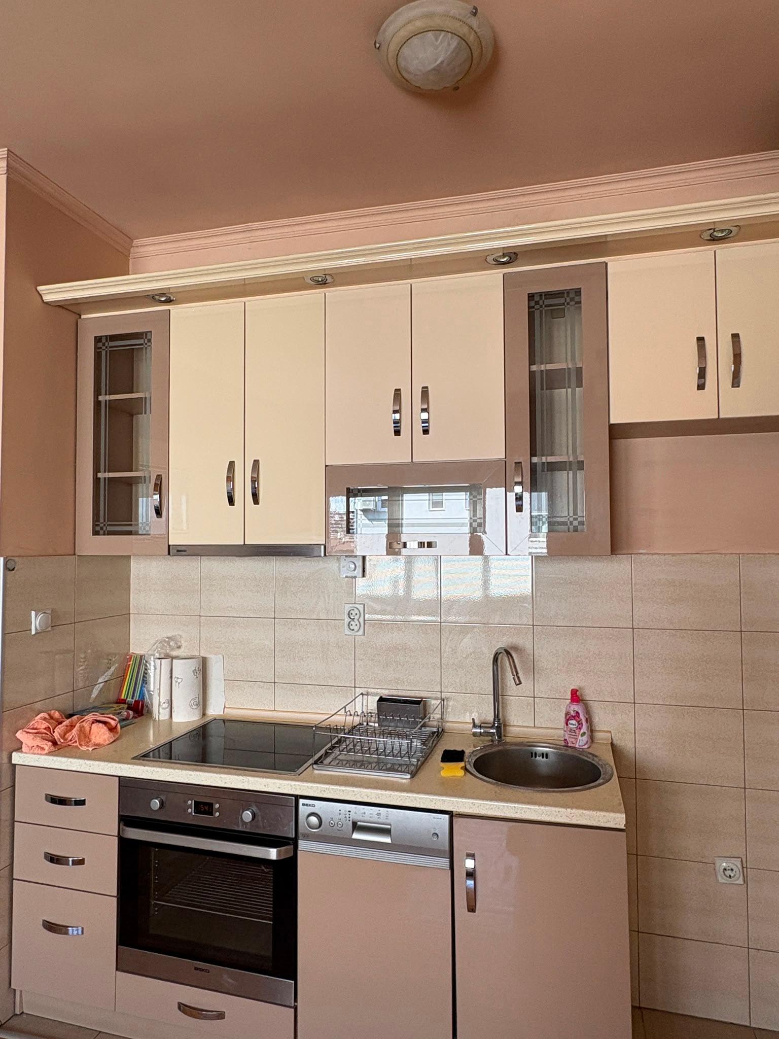 Semi-furnished apartment in Novo Lisice