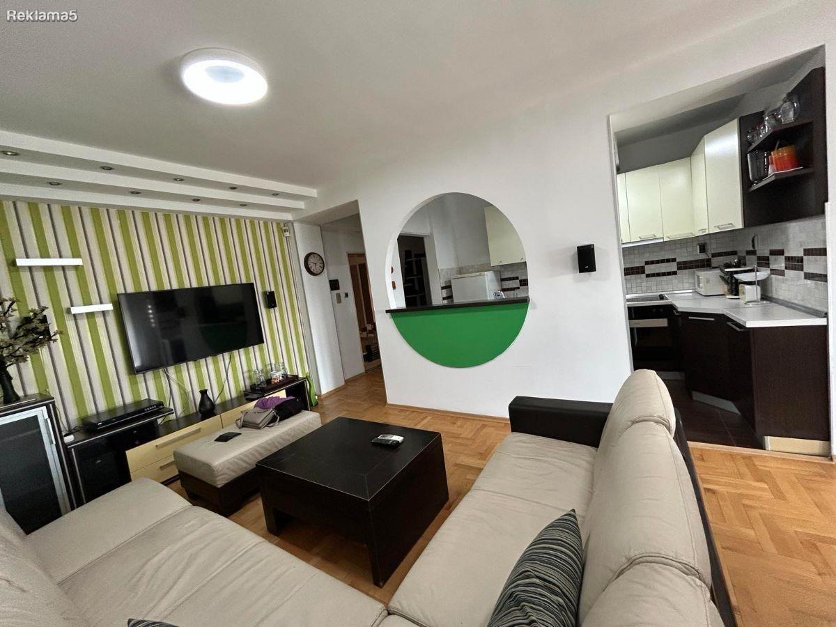 A four-room apartment for rent near Majcin Dom | 500 €