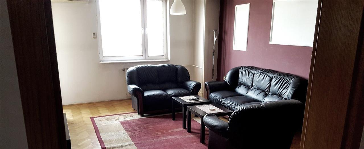 Se izdava namesten stan 60m2 vo Karpos 3