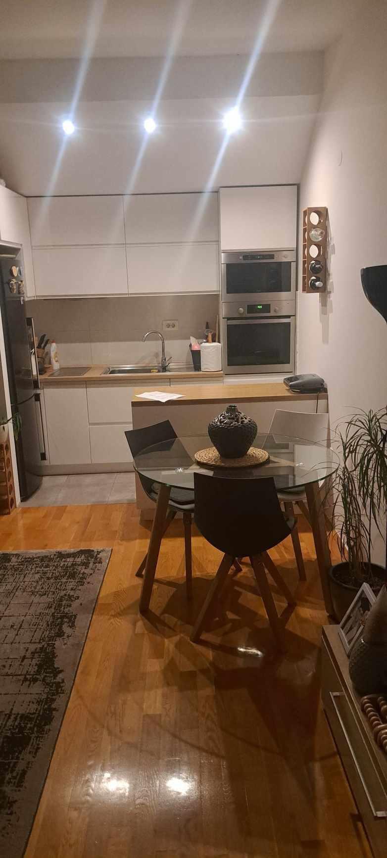 I am selling a 53m apartment near MIDA