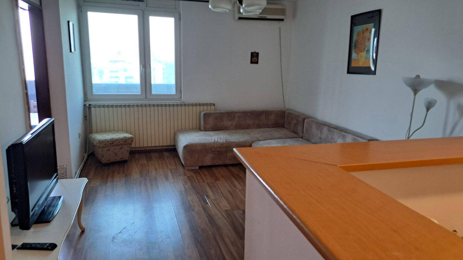 I am renting out an apartment in Novo Lisice