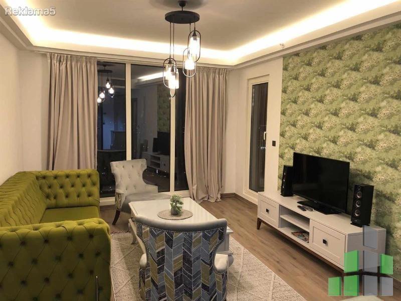 Se izdava 2-sob namesten stan vo Cevahir Sky City