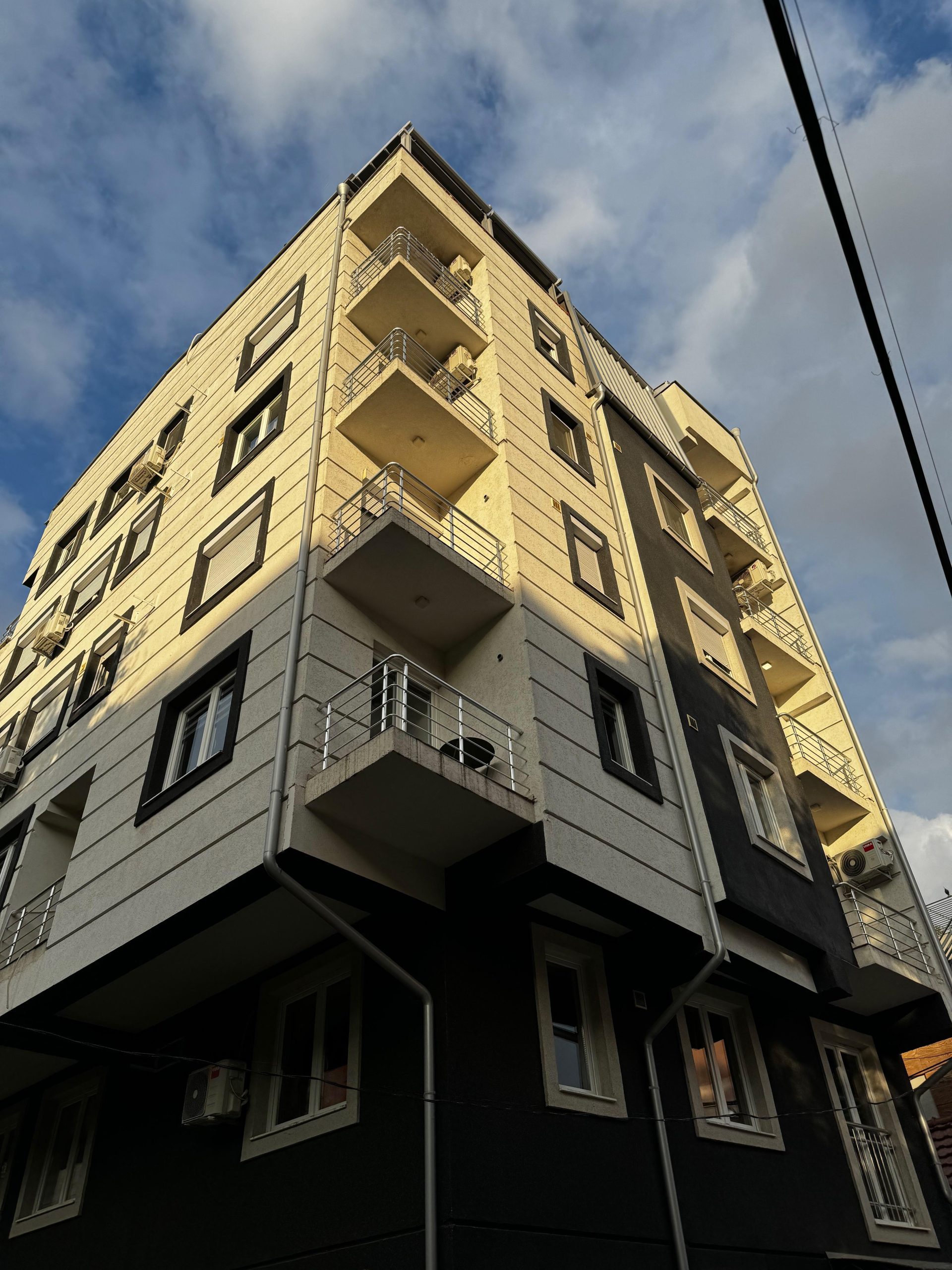 Se prodava stan vo Debar Maalo – Centar