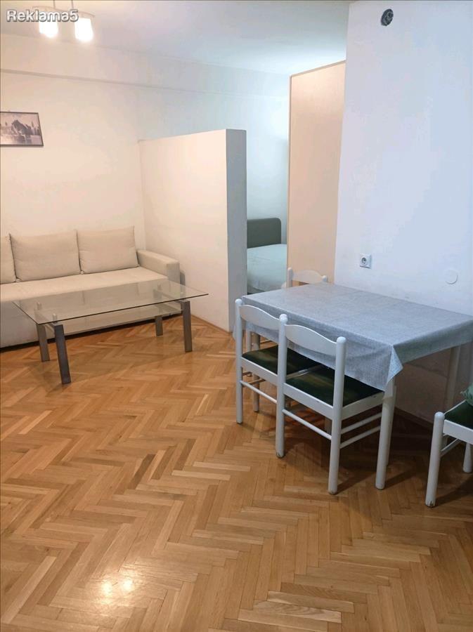 Renovated apartment for rent in Centar | 45m² | €300