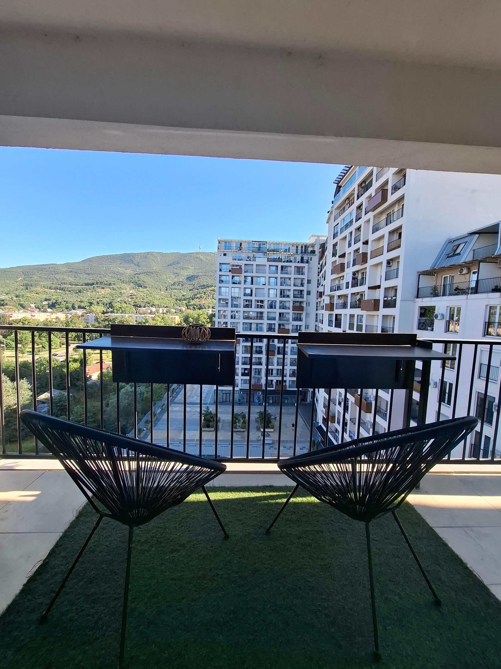 Sale of an apartment with a garage parking space and a view to Vodno