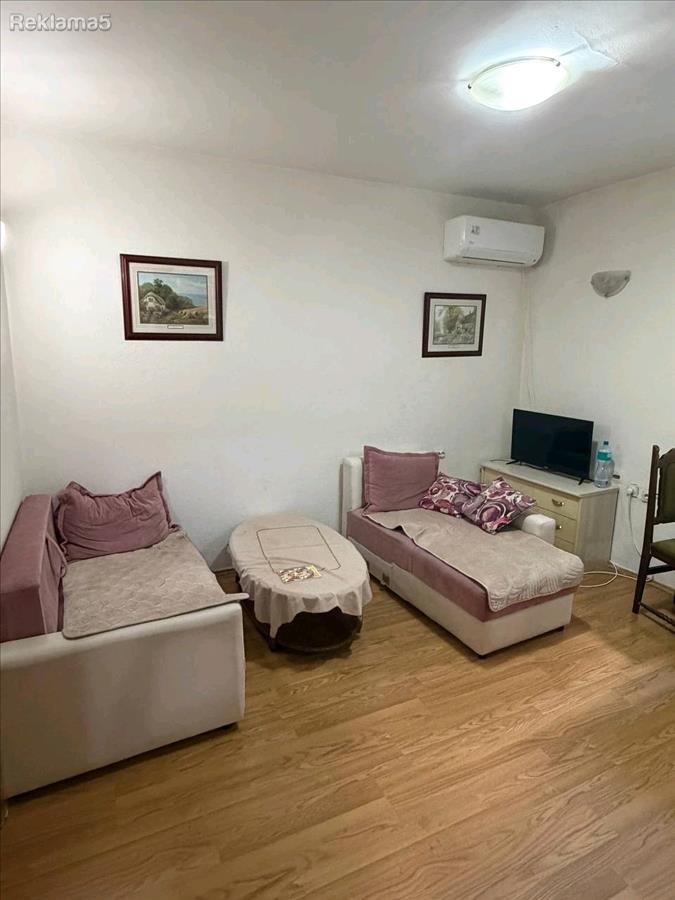 Apartment for rent in Debar Maalo