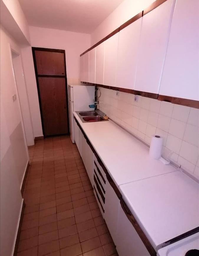 We are renting a 57m2 apartment in Aerodrom