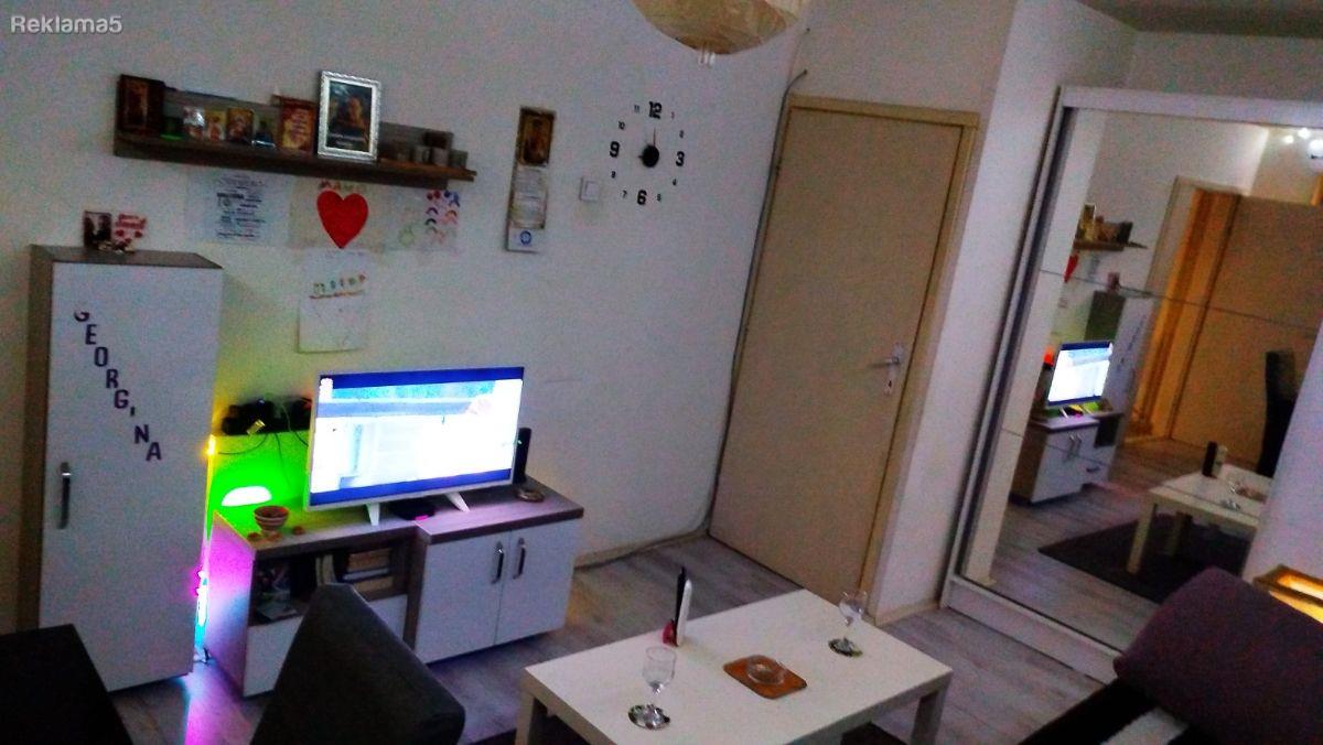 Se prodava kompletno opremen stan 52m2 Gjorce Petrov