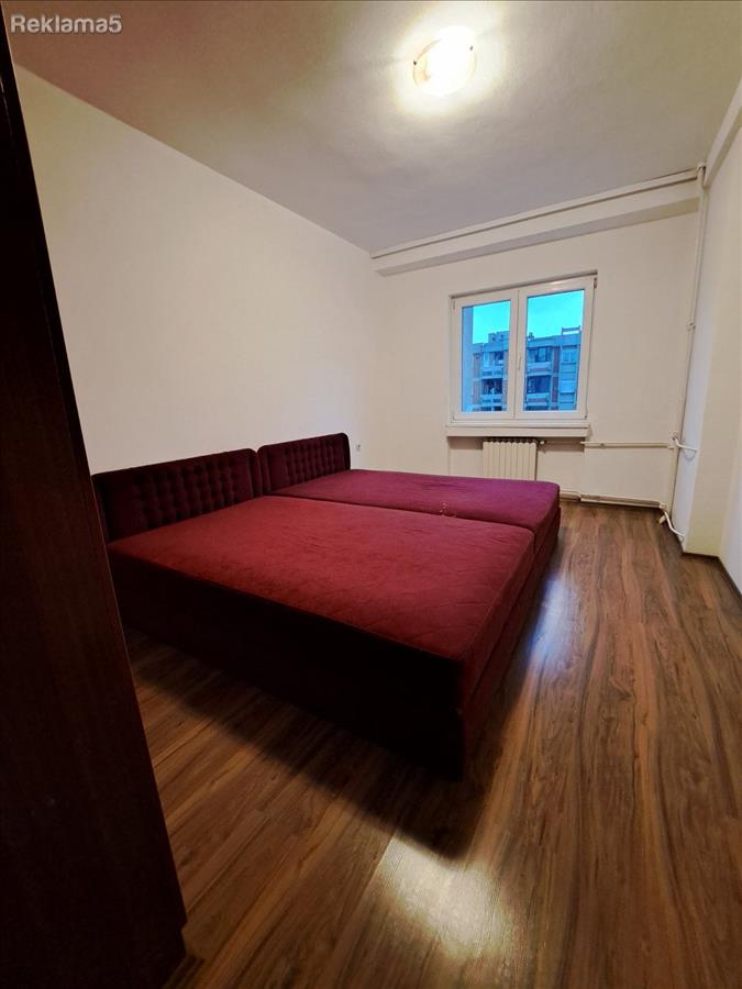 Izdavam Trosoben Renoviran Stan 84 m2 Aerodrom Treta Mk brig