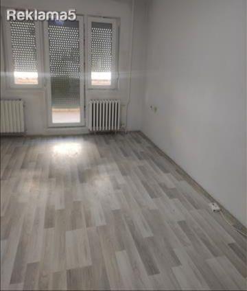 SE IZDAVA PRAZEN REN. STAN KARPOS 3 KAJ VOJNA BOLNICA