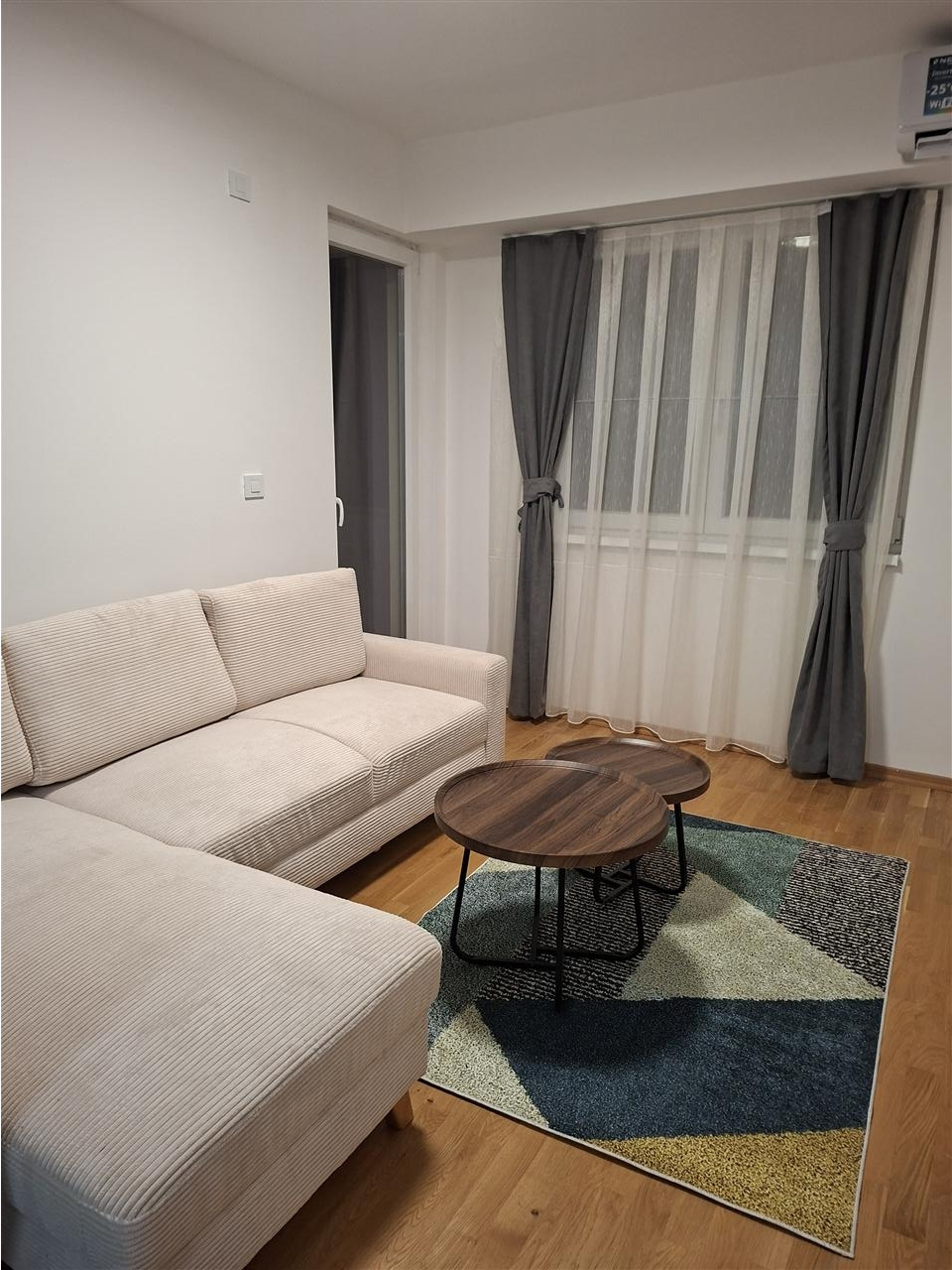 I am renting out a new unoccupied apartment in Kisela Voda
