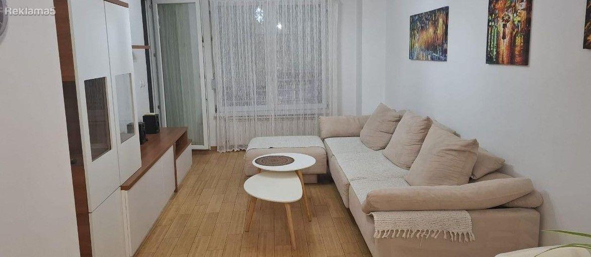SE IZDAVA DVOSOBEN NOVITE ZGRADI POSLEDNA 5 KA NOVO LISICE