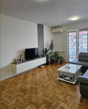 SAVIĆ IS SELLING AN APARTMENT IN KISELA VODA