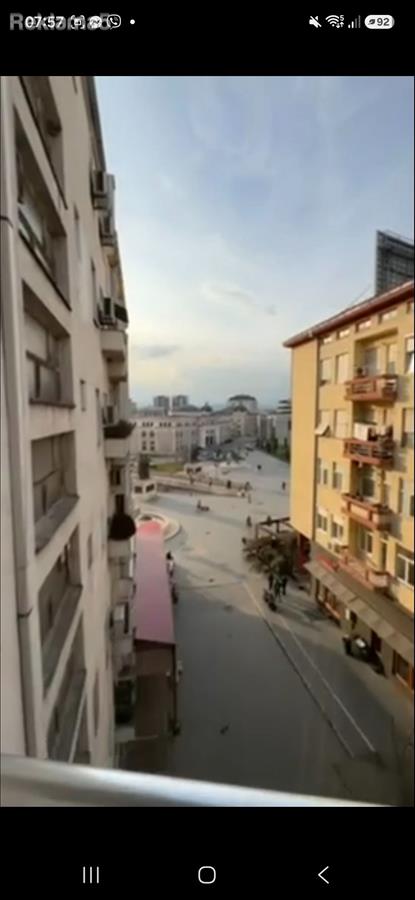 We are selling a nice 3-room apartment, 84m2, Center, Kameni most