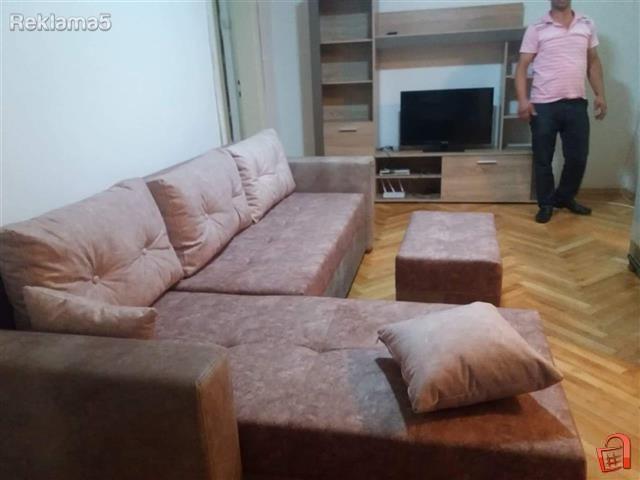 Three-room apartment for rent in Karposh 1