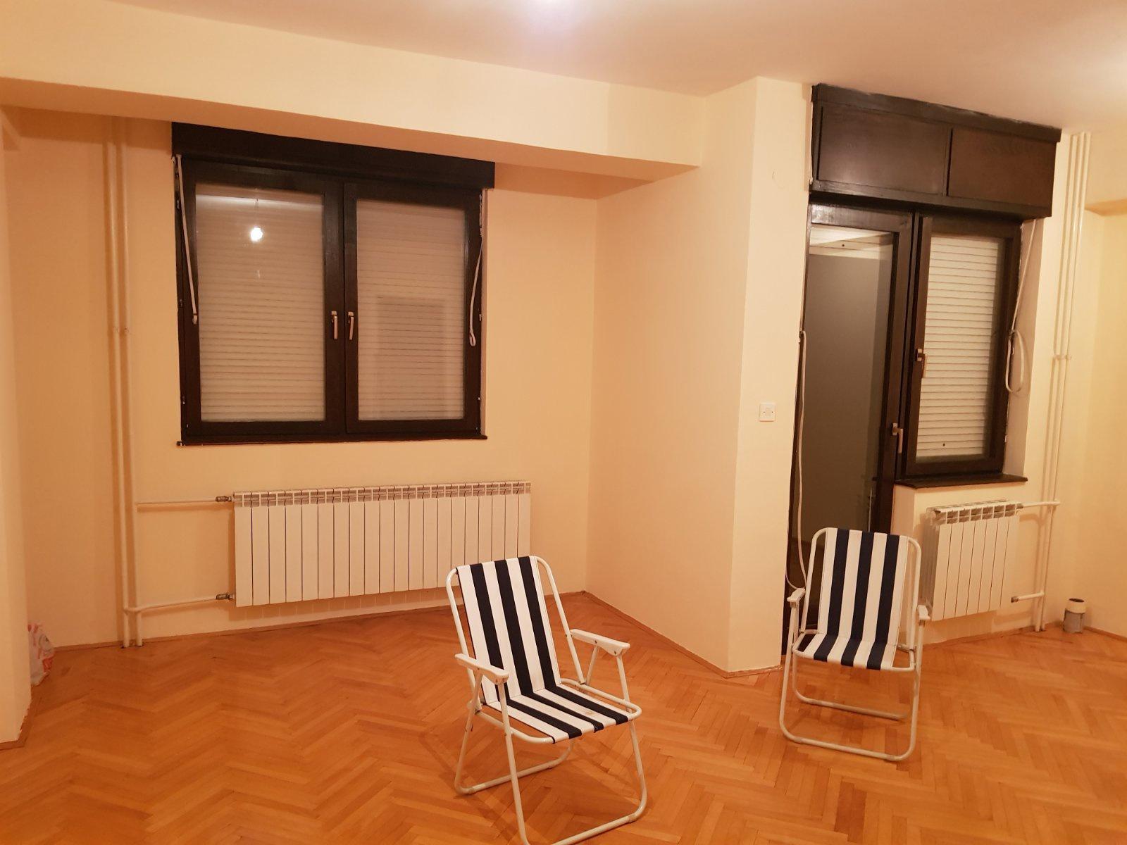 Prazen trosoben stan 64m2 Taftalidze pozadi Vero 2