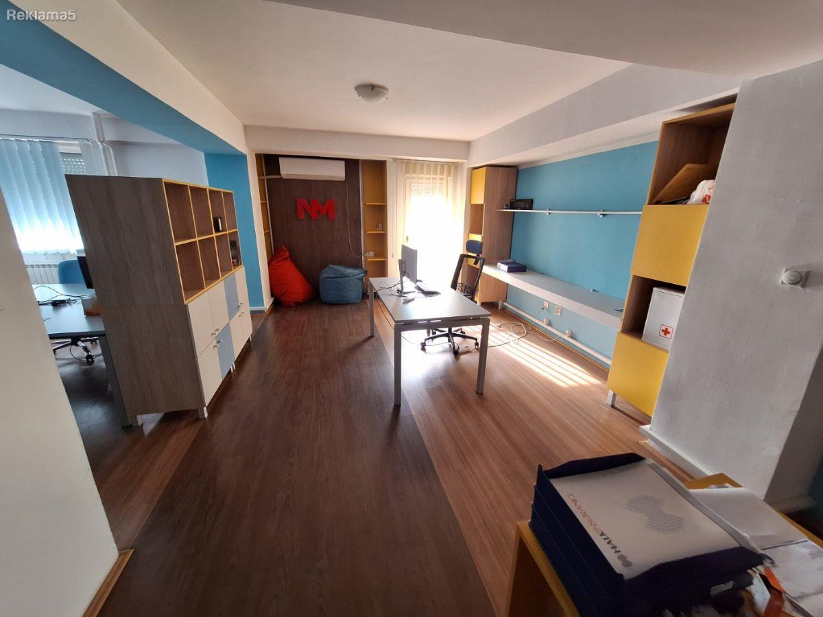 Se izdava deloven prostor 112 m2 vo Kapistec, Zebra