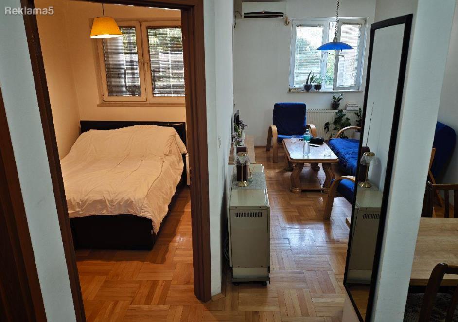 Се продава стан на Млечен 39m2
