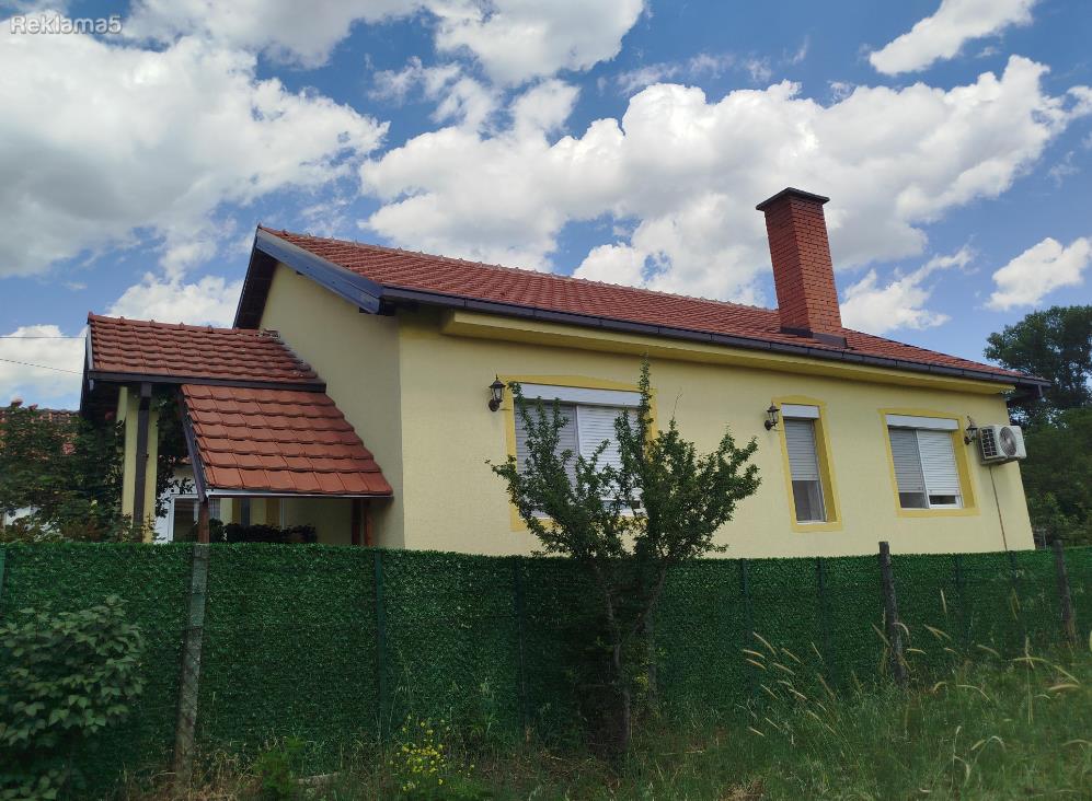 Се продава куќа во Чучер Сандево 80m2