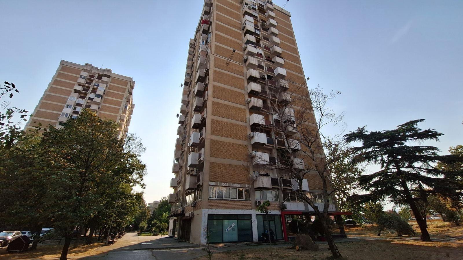 Se prodava stan vo Karpos 4 71m2-129.000 eur