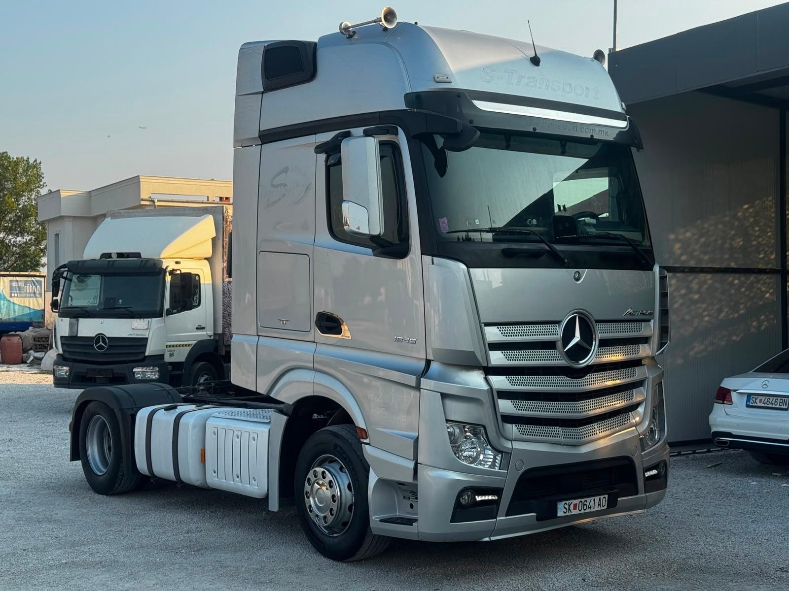 Mercedes benz actros1845 2017g