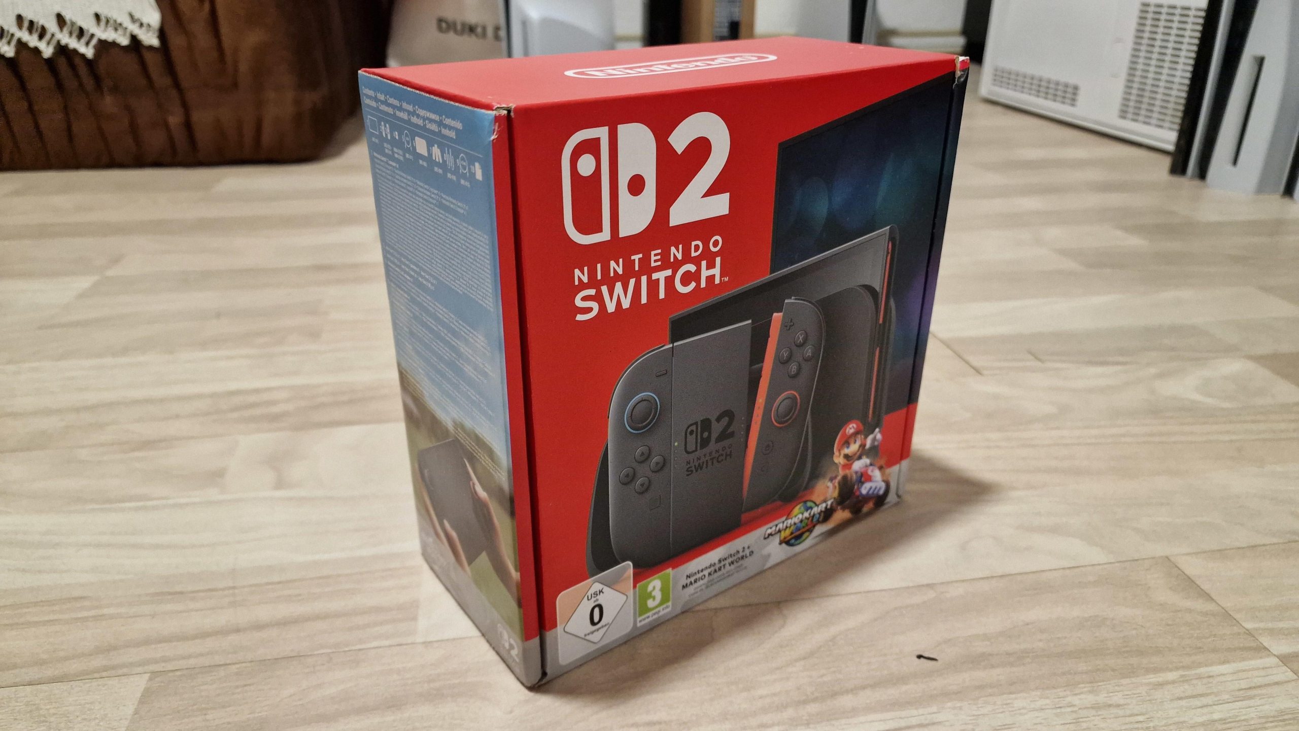 Nintendo Switch 2 + Mario Kart World Bundle NEOTPAKUVANO!!!