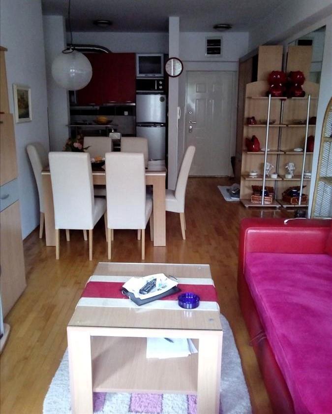 Se izdava dvosoben stan vo Kapistec, KTK