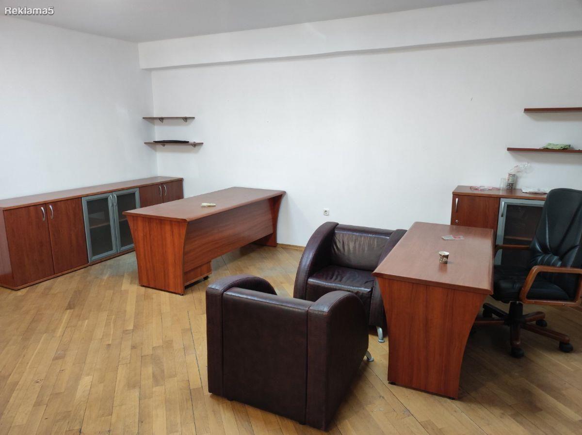 SE IZDAVA DVOSOBEN PRAZEN KAJ DIAMOND MALL