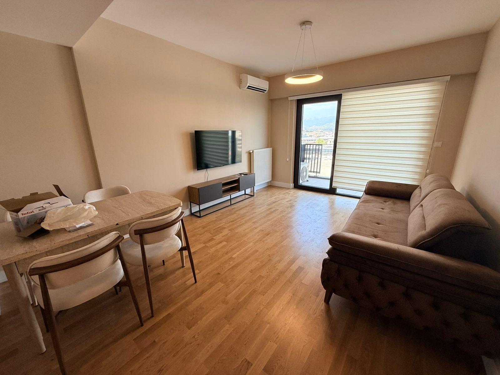 Nov nevseluvan dvosoben stan 50m2 Centar Limak Diamond