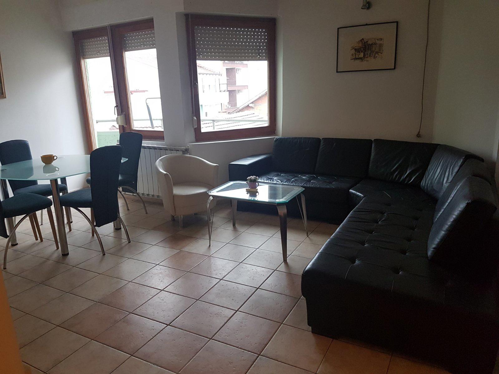 I am renting a furnished three-room apartment in Debar neighborhood