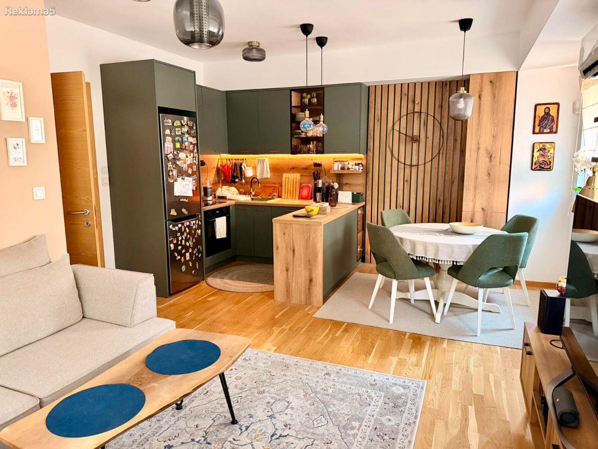 SAVIĆ IS SELLING AN APARTMENT IN THE AIRPORT
