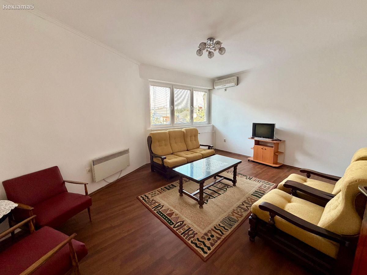 Dharma Doma rents out an apartment in the Center!