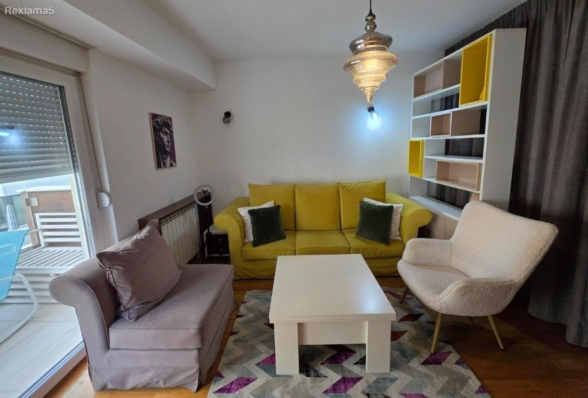 A 40 m2 apartment is for rent in Karposh