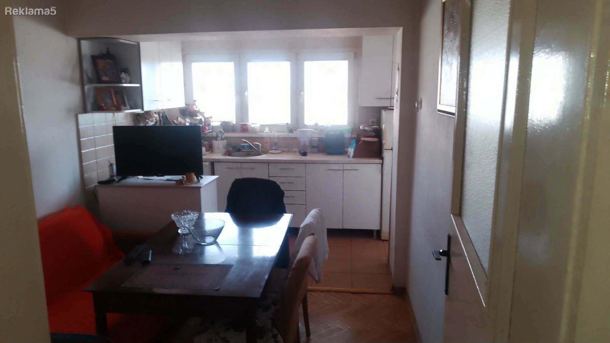 Se prodava stan 50 m2 Karpos1 kaj Masinski fakultet