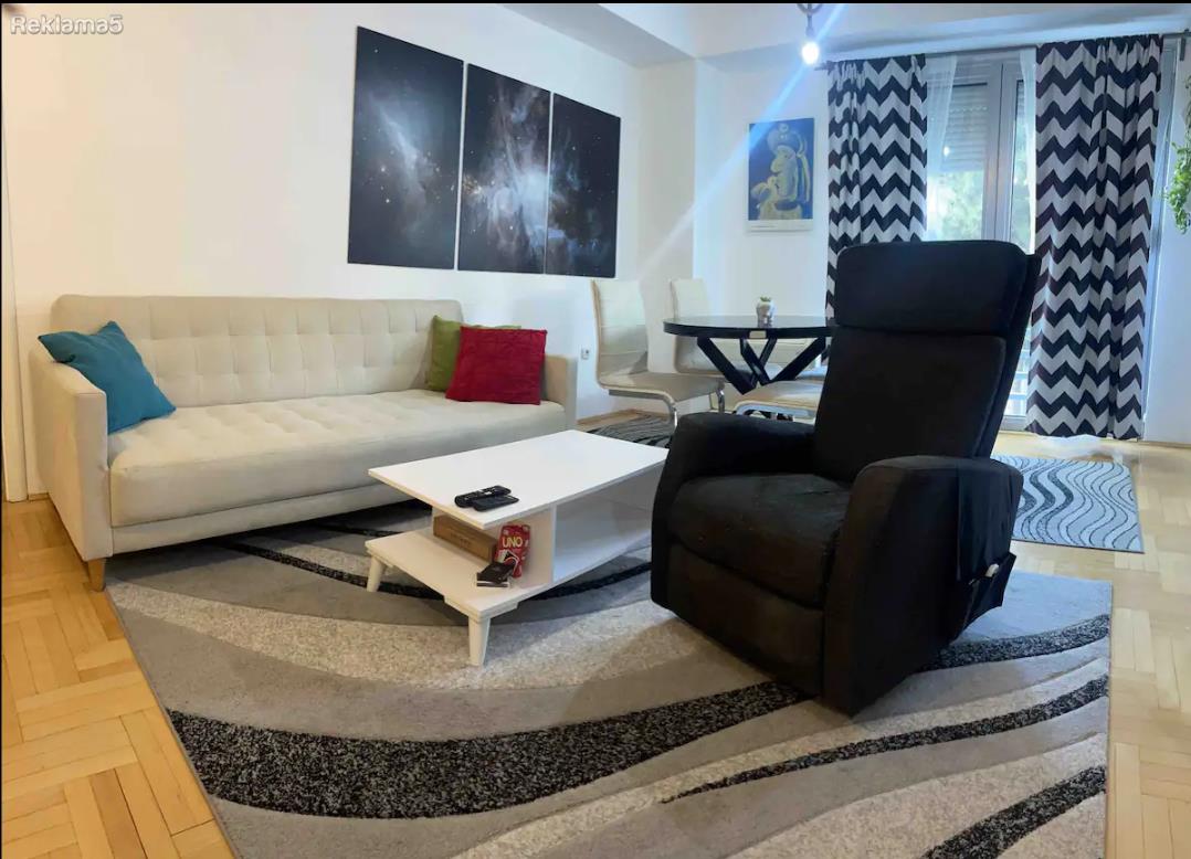 Se izdava apartman za kratok i dolg prestoj Celosno opremen