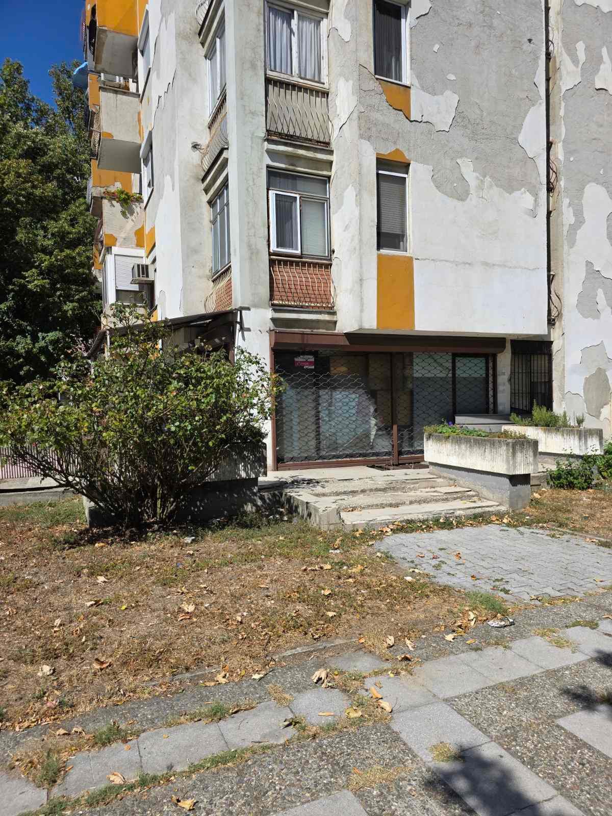 САВИЌ ПРОДАВА ДЕЛОВЕН ПРОСТОР ВО НОВО ЛИСИЧЕ
