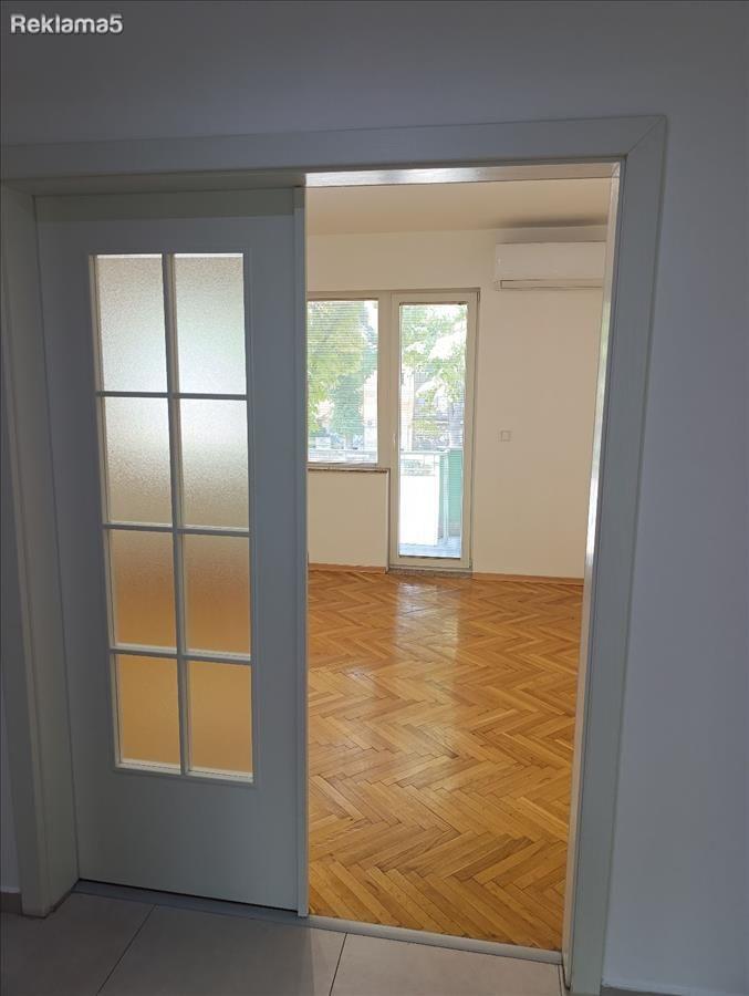 Dharma Doma rents out an apartment in the Center!