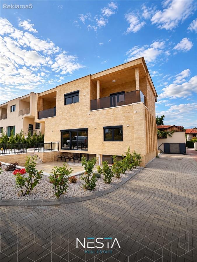 Се продава/изнајмува нова куќа во Бардовци