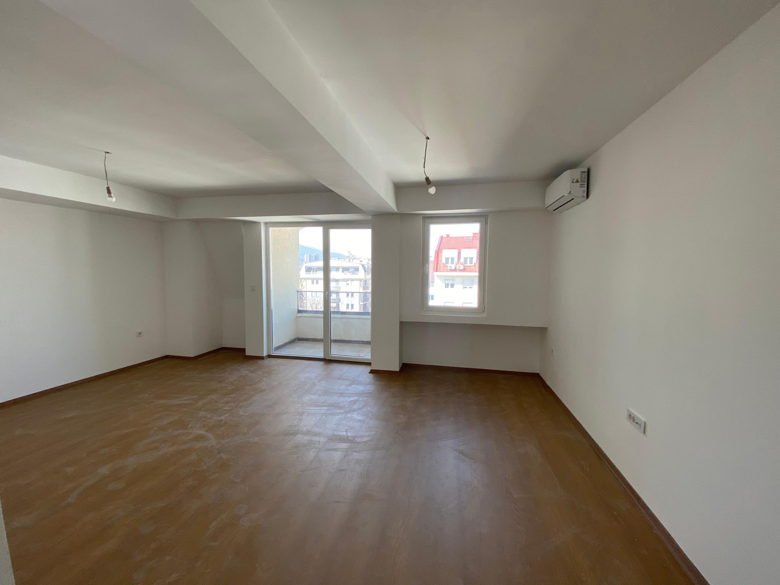 79m2 Four-room apartment in the Center - moveable Kolbiko Inzenering