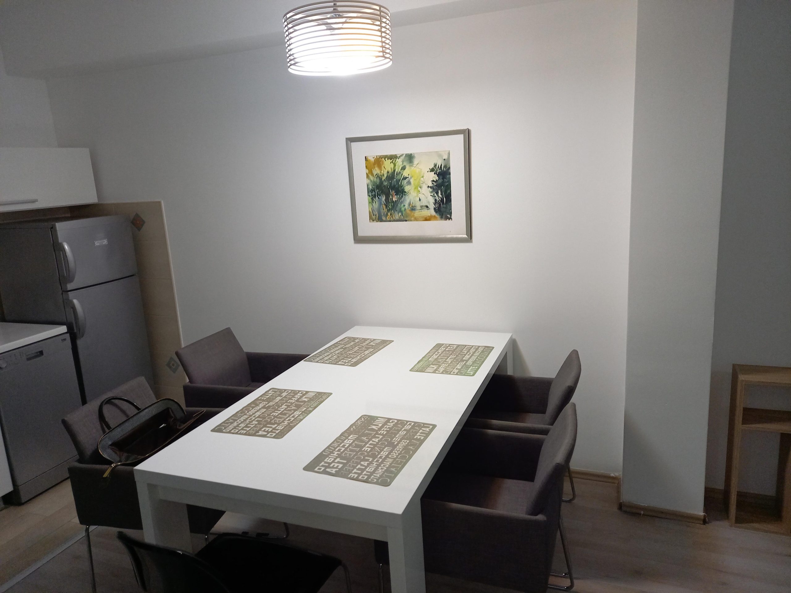 I rent an apartment in Debar Maalo