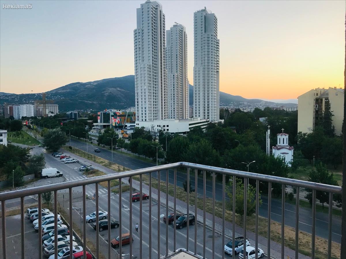 FURNISHED APARTMENT FOR SALE IN AIRPORT – OPPOSITE JEWAHIR