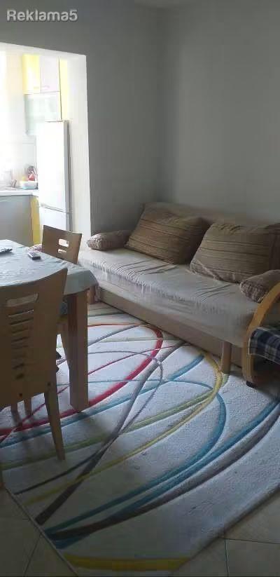 Se iznajmuva opremen stan 52m2 kaj Dramski