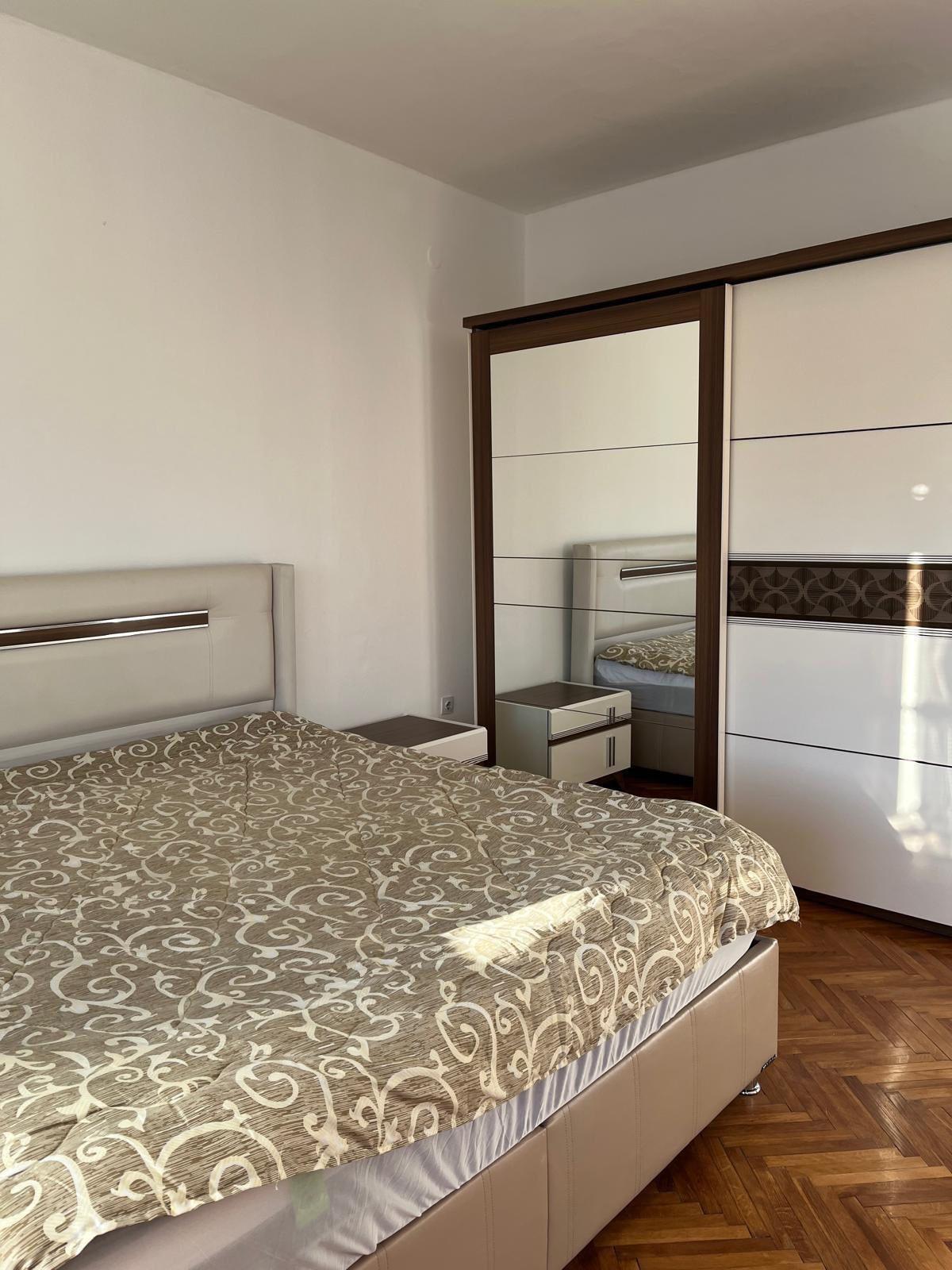 Se izdava stan 92m2,Mavrovka kaj DM,pred Bitpazar