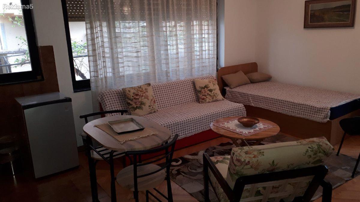 CRNICHE NAD MVR NAMESTENA GARSONJERA 35m2