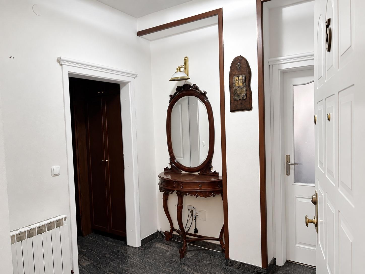 4-room apartment in Debar Maalo