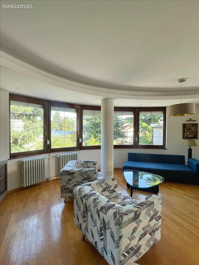 A FLOOR OF A HOUSE FOR RENT IN KARPOSH - IN KOZLE