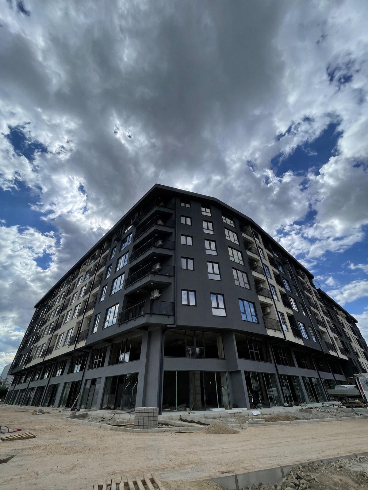 A 60m² apartment for sale in a new building, near East Gate