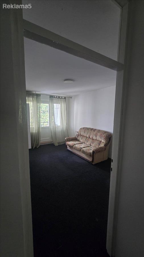 An empty apartment for rent near City Mall