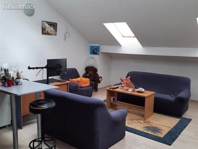 We are renting a 90m2 two-bedroom apartment in Vlae